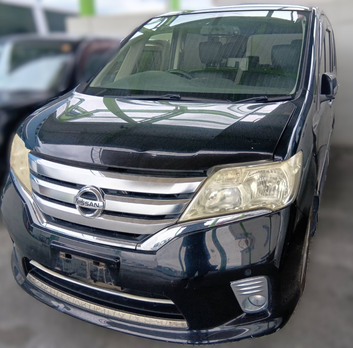 日産 セレナ
