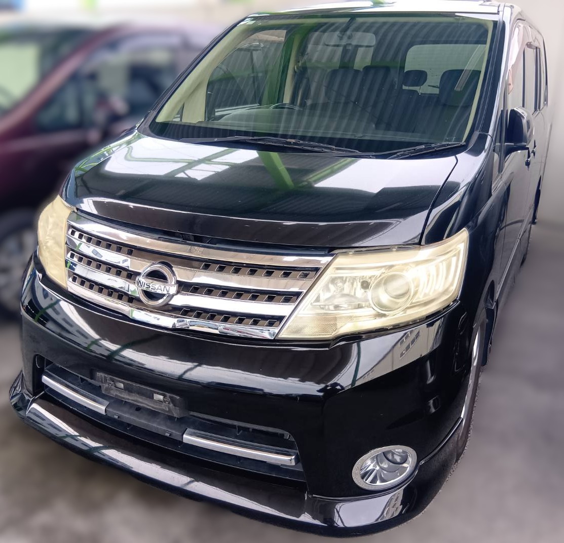 日産 セレナ