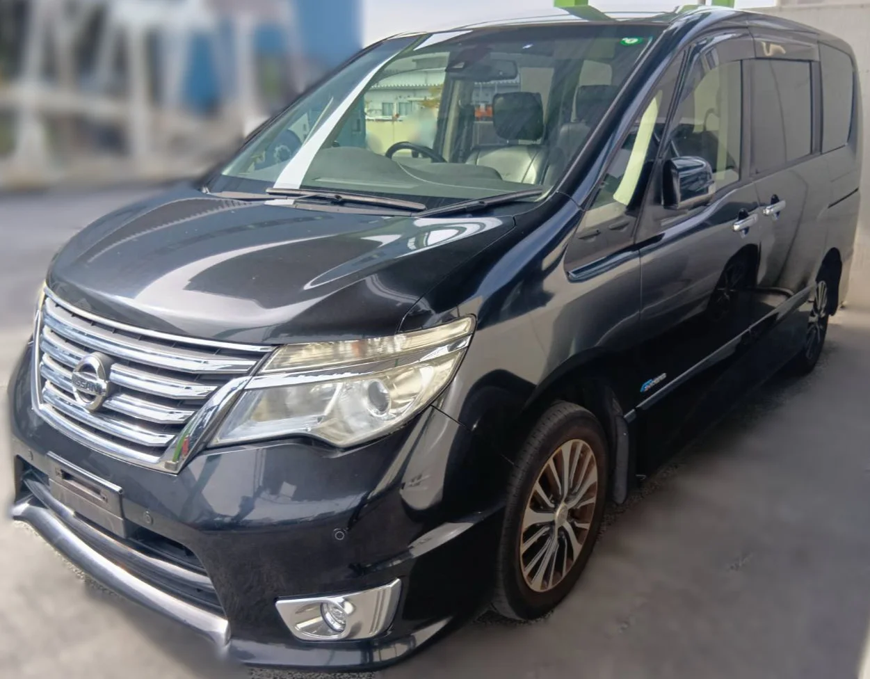 日産 セレナ